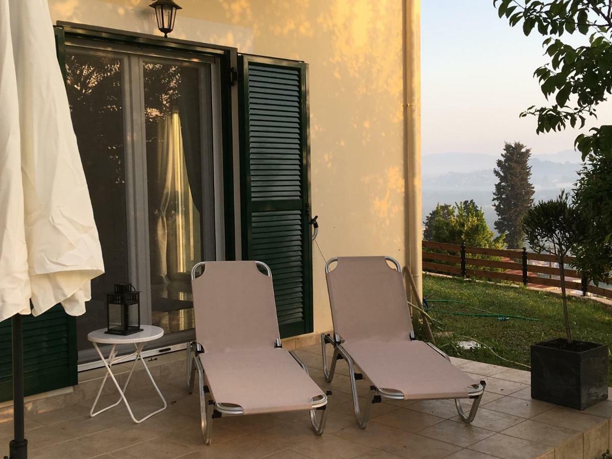 Chez Nikos Villa Kompítsion Exterior foto